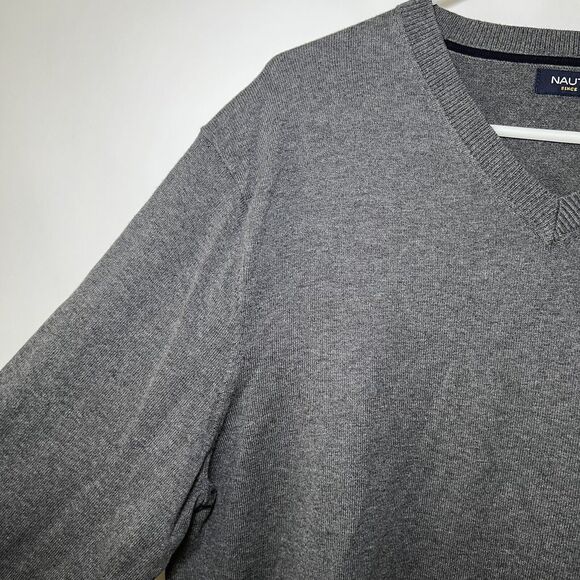 Nautica V Neck Sweater Mens Size XL Gray Long Sleeve Embroidered Logo Knit NWT - Picture 5 of 10